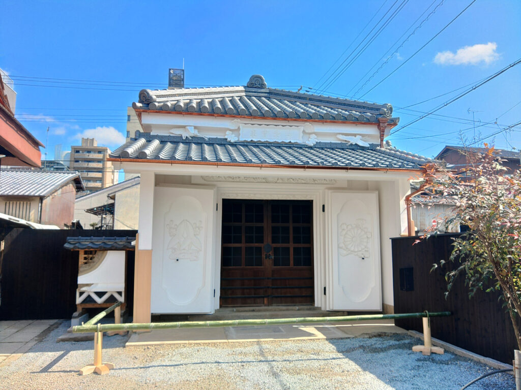 下御霊神社神輿蔵修繕工事
