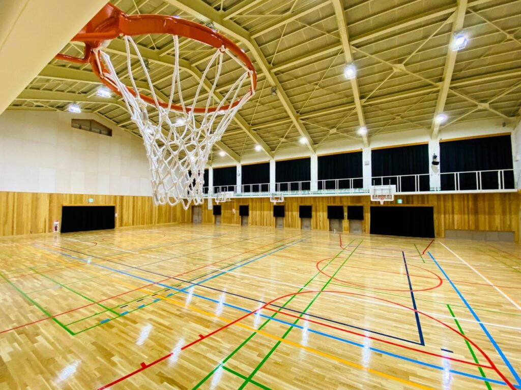 京都市立藤ノ森小学校整備工事ただし,体育館防災機能強化等リニューアル建築工事